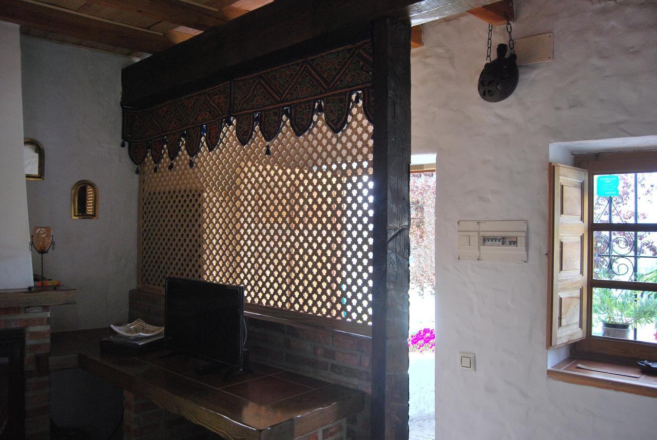 Гостевой дом Casas Azahar-Alucema Саара-де-ла-Сьерра Экстерьер фото